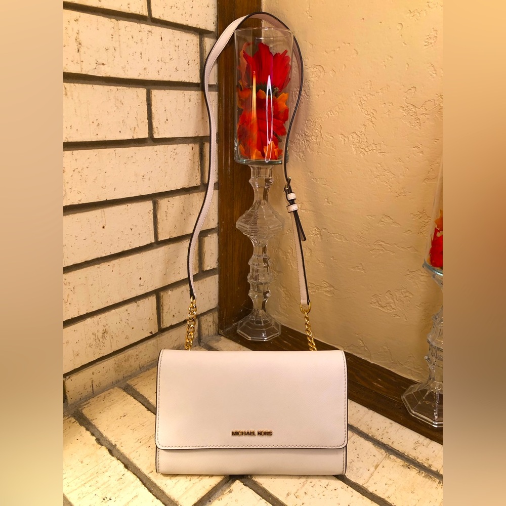 💥Moving to @the_bag_guy💥Michael Kors - Crossbody - White - Picture 8 of 17